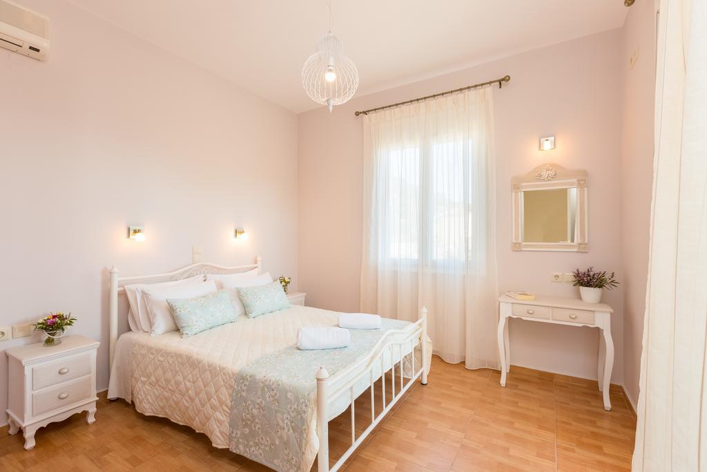 Agios Antonios Villas Agia Triada Екстериор снимка